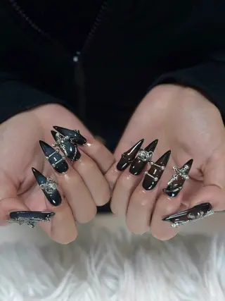 ネイル Julli NailStudioのネイルデザイン