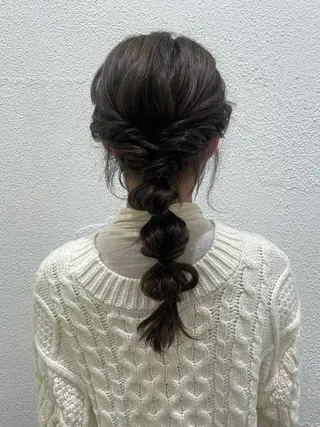 セミロング カラー ヘアアレンジ 韓国ヘアメイク🎀/ 縮毛矯正✨山本媛香のヘアスタイル