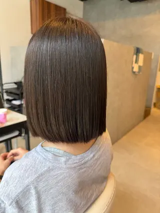 ミディアム カラー 高石 乃愛のヘアスタイル