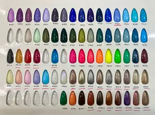 ネイル MAXKELLY mihoのネイルデザイン