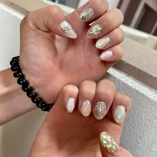 ネイル 奥園 良恵のネイルデザイン