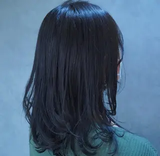 セミロング カラー ヘアアレンジ 伊藤 玲衣のヘアスタイル