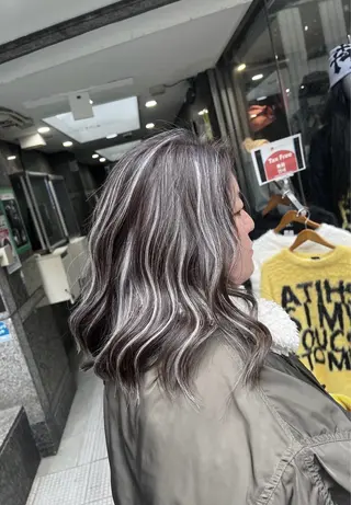 ミディアム カラー ROBIN所属・指名数No.1 /NAOYAのヘアスタイル