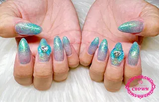 ネイル CROWN プライベートサロンのネイルデザイン