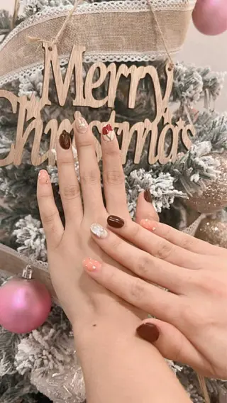 ネイル NekoNailsalon所属・グエン アンのネイルデザイン
