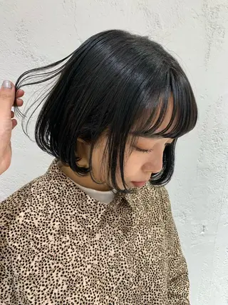 ショート カラー ヘアアレンジ 🫧透明感カラー/ ボブ/小笠原汐海🪽のヘアスタイル