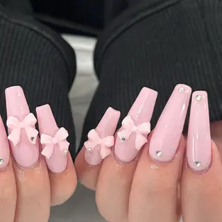 ネイル MODA MANAMIᵕ̈のネイルデザイン