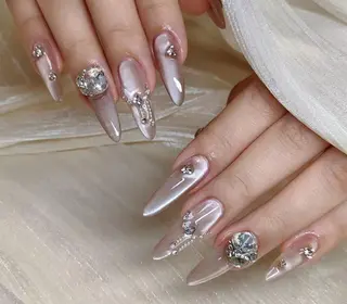 ネイル Pure&Rich Nailのネイルデザイン