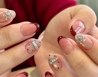 ネイル Pure&Rich Nailのネイルデザイン