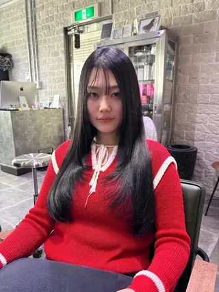 カラー AYANE 韓国ヘア /レイヤーカットのヘアスタイル