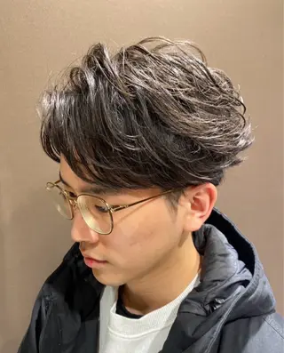 ショート パーマ 大泉 和也のヘアスタイル