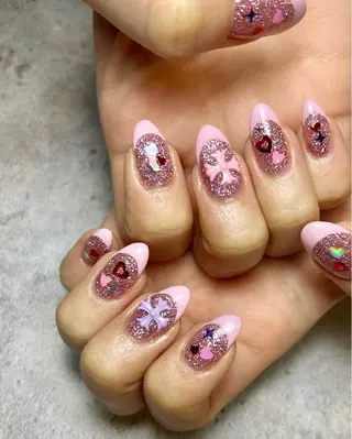 ネイル Reflection marikoのネイルデザイン