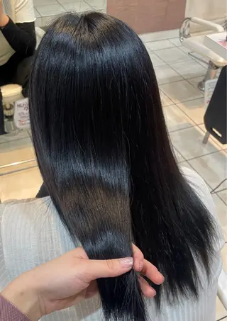 セミロング カラー ブリーチ/ヘアセット 【𝙍𝙞𝙣𝙤】のヘアスタイル