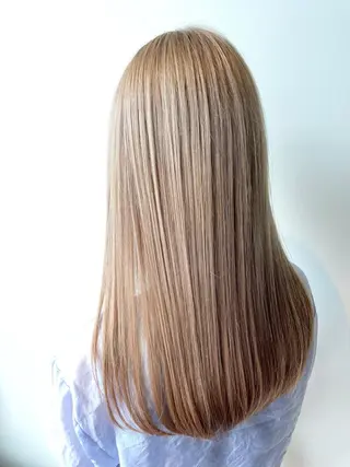 ロング レイヤー/艶カラー 🫧守利のヘアスタイル