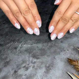 ネイル Rio 𓍼のネイルデザイン