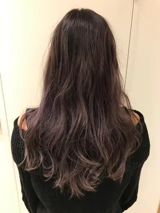 ロング 渋谷ハイトーン/ デザインカラー阿部のヘアスタイル