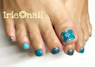 ネイル Hair salon Irie所属・與儀 知佳のネイルデザイン