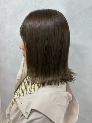 ミディアム カラー 石川 聖奈のヘアスタイル