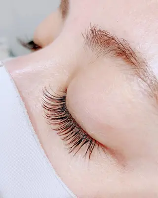 マツエク・マツパ beauty salon miya所属・miya norikoの眉毛・アイブロウイメージ