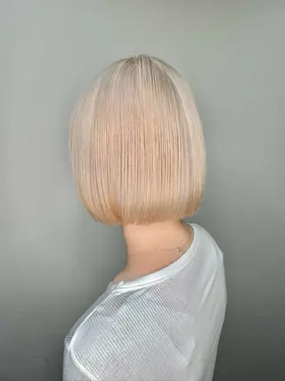 ミディアム ブリーチカラー🦖 岡部木乃夏のヘアスタイル