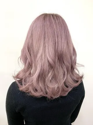 セミロング カラー 服部 樹季のヘアスタイル