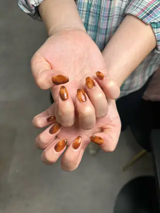 ネイル ATELIERHARLOW所属・nailist MOEのネイルデザイン