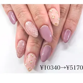 ネイル ネイルR新百合ヶ丘店所属・ネイルR 新百合ヶ丘のネイルデザイン