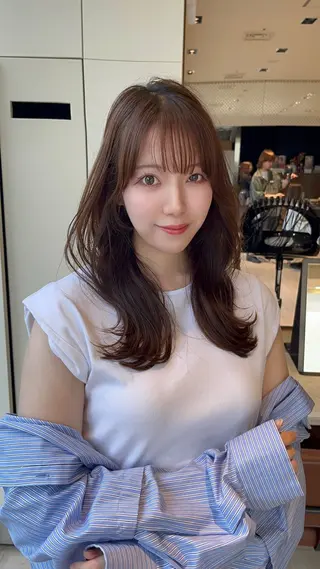 セミロング カラー レイヤーカット顔周り /アレンジ伊藤彪真のヘアスタイル