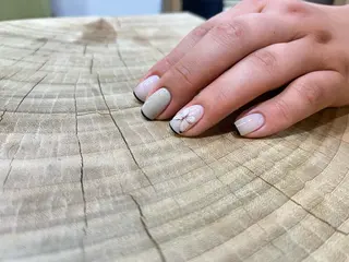 ネイル 🌼大西洋子 laughl🌼のネイルデザイン