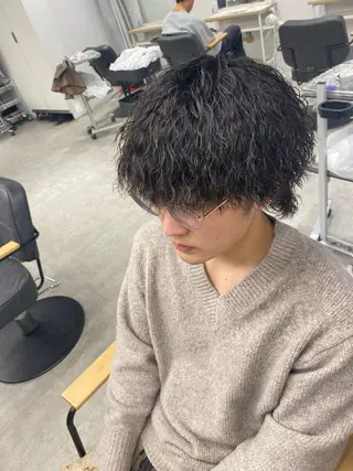 パーマ メンズ シャドウパーマ/ ルーズパーマ/メンズのヘアスタイル