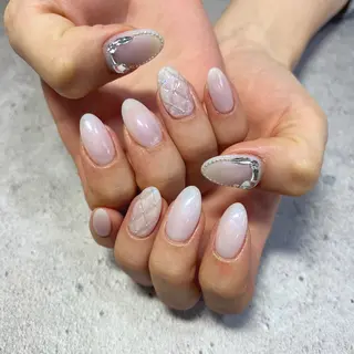 ネイル mahalo nail salon所属・野々山 亜美のネイルデザイン