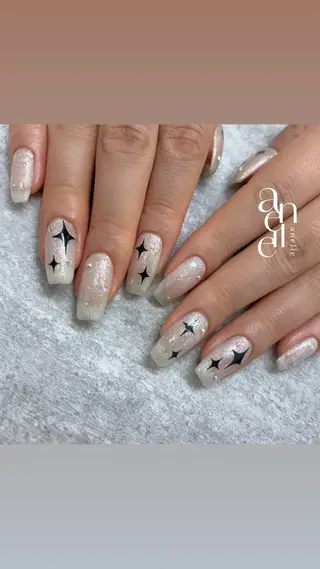 ネイル anelle Amiのネイルデザイン