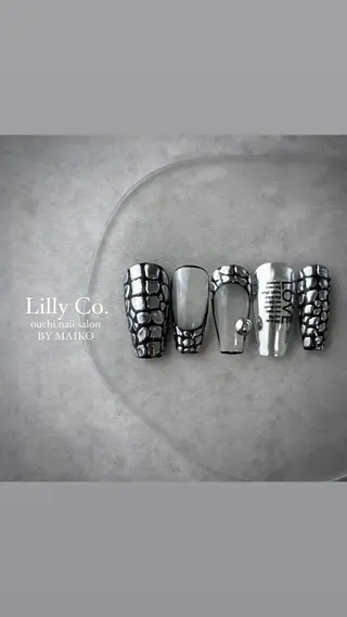 ネイル Lilly Co.のネイルデザイン