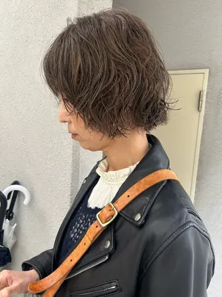 ミディアム ケアパーマ/ケアブリ ーチdaisukeのヘアスタイル