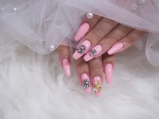 ミディアム 岡林 優美のネイルデザイン