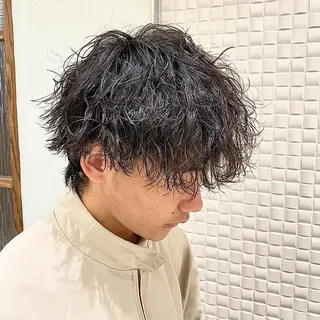 ミディアム 新宿メンズパーマ ヨモギダのヘアスタイル