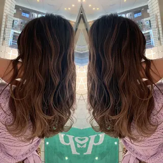 セミロング カラー N° jillva ♦️川端裕司♦️のヘアスタイル