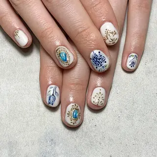 ネイル atelier　FIORITURA所属・FIORITURA aiのネイルデザイン