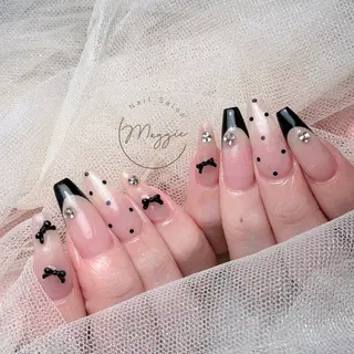 ネイル Maggie Nail🦩のネイルデザイン