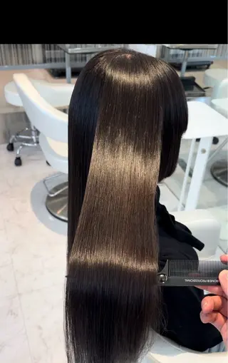 ロング 石川 裕将のヘアスタイル