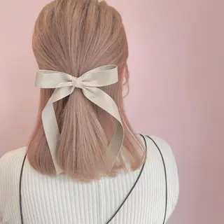 セミロング ヘアアレンジ レイヤーカット/ ハイトーンchimiのヘアスタイル