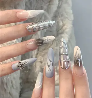 ネイル D-BEAUTY Nailsalonのネイルデザイン