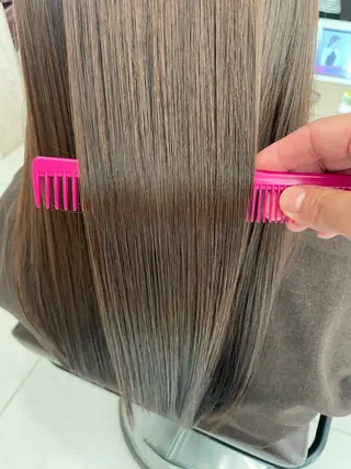 鶴岡で縮毛矯正なら お任せ！ハヤシナオミのヘアスタイル