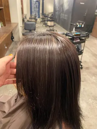 カラー the BRIDGE 加藤みのりのヘアスタイル