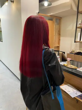 ロング カラー 高梨 菜々のヘアスタイル