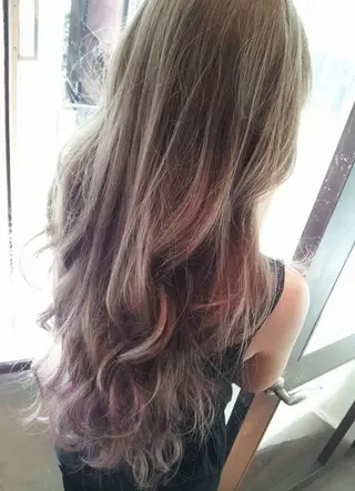 ロング カラー 100%髪質改善特化 TRUNSのヘアスタイル