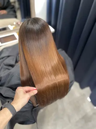 ロング 髪質改善・縮毛矯正専門店 美容室イリス所属・髪質改善・縮毛矯正 美容室iris.のヘアスタイル