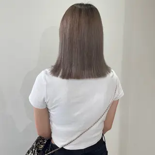 カラー nonoka オリーブ/グレージュのヘアスタイル