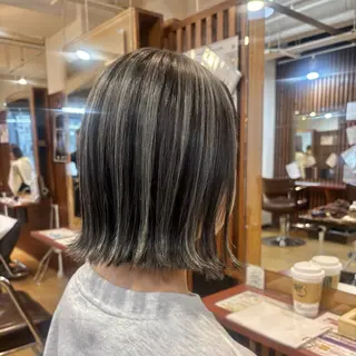 ショート カラー 女性目線でつくる ショートayakaのヘアスタイル