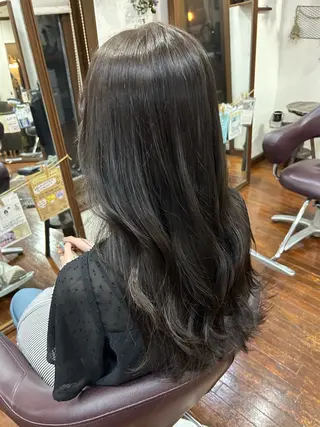 カラー 中島 優のヘアスタイル